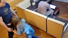Oynat Ben gerçekten sıcak evli bir kadınım, eğer ekonomimin beni becermesine gerek yoksa onun yoldaşı dilek sik beni bir fahişe büyüsü dile o lapto ntr'de çalışıyor