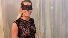Reproduzir Thomas J e a loira Claudia Mac em ação de boquete gostoso