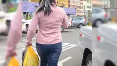 Oynat Latin Karısını Bakkalın Park Yerinde Yakaladı ve Kocası Eve Dönmeden Önce Onu Sert Becerdi
