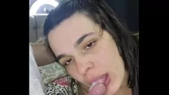 Abspielen Amateurfreunde ficken, während man sieht - sexy Milena und Anderson