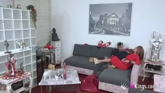 Reproduzir Peituda colombiana MILF inicia o jovem vizinho em encontro hardcore