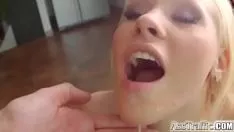 Reproduzir Gênero Lighth rubia gozando por el culo y tragando fluido seminal