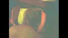 Jouer Une femme mariée subit l'écrémage d'un jeune de 18 ans